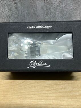Oleg Cassini Signed Monogram Crystal Bottle Stopper